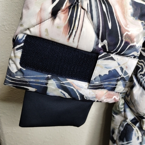 Sweaty Betty Matterhorn Parka Blue Glacier Print Women's size XL - Picture 3 of 12